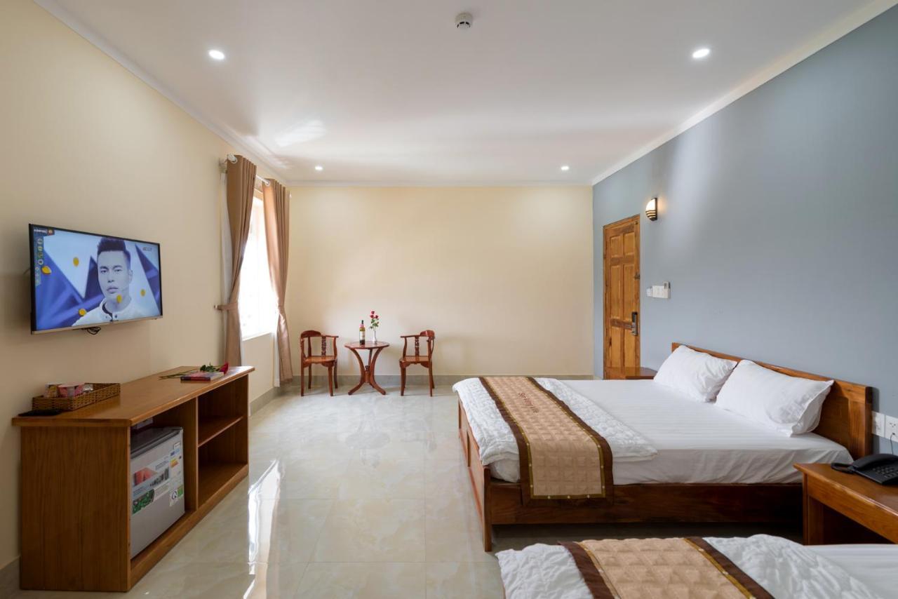 Sen Vang Ville Hotel Phú Quý Zewnętrze zdjęcie